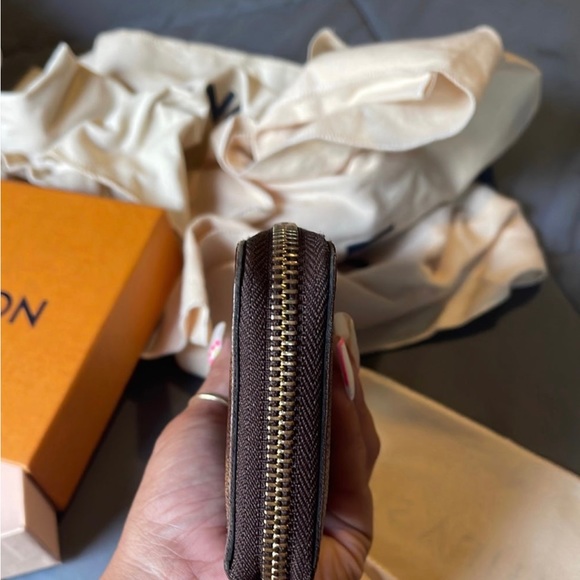 Louis Vuitton Clemence Wallet - Picture 13 of 15